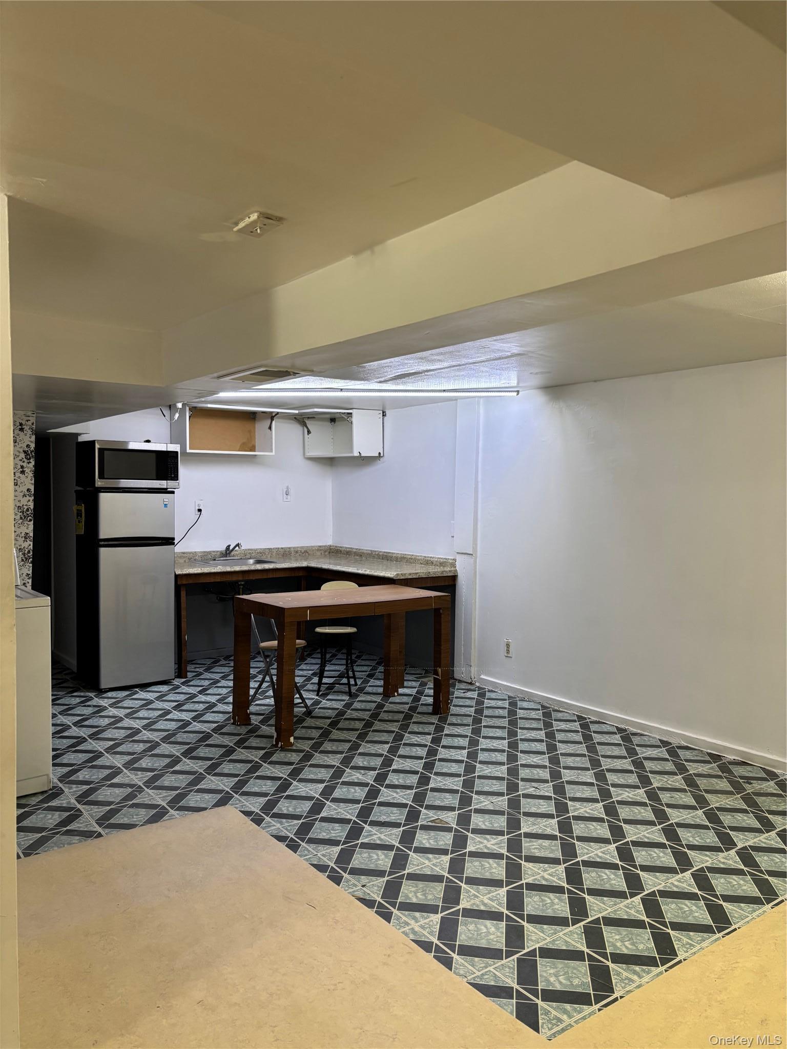 Single Family 223rd Bronx, NY 10466, MLS-994089-21