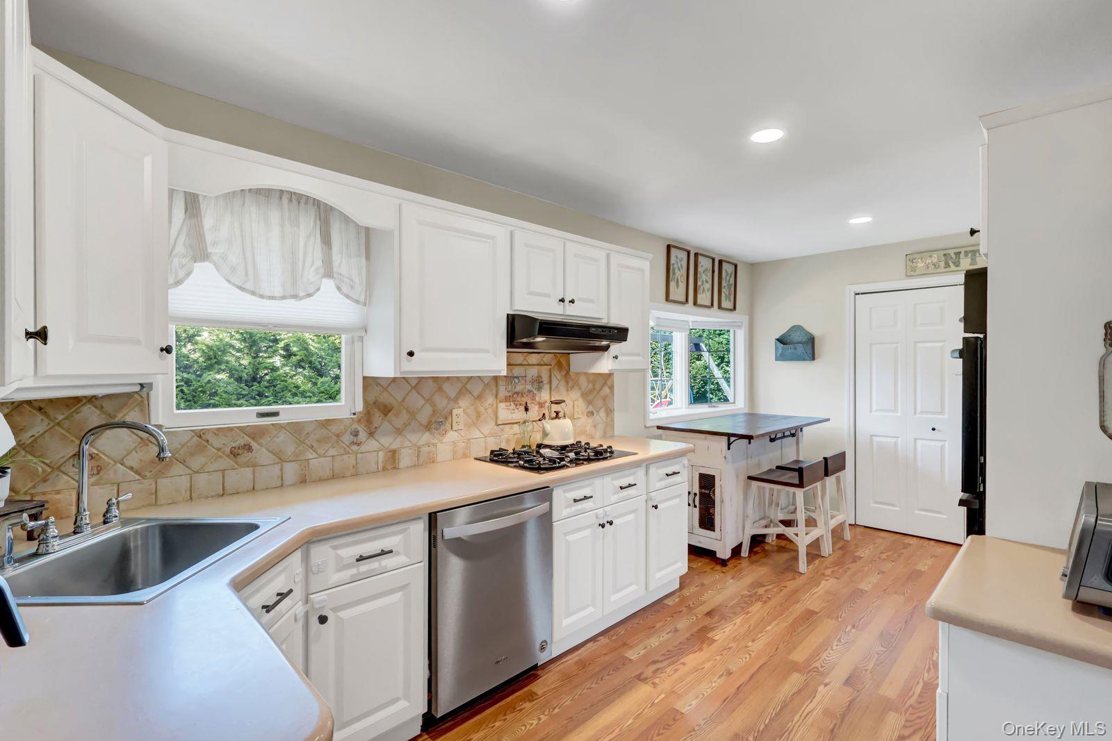 Single Family Harrison  Nassau County, NY 11758, MLS-994101-12
