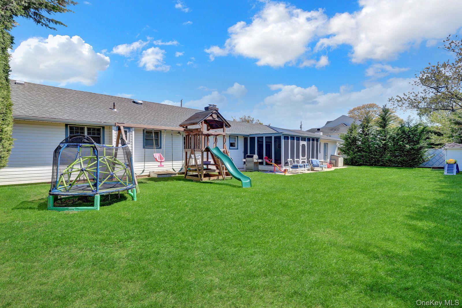 Single Family Harrison  Nassau County, NY 11758, MLS-994101-24
