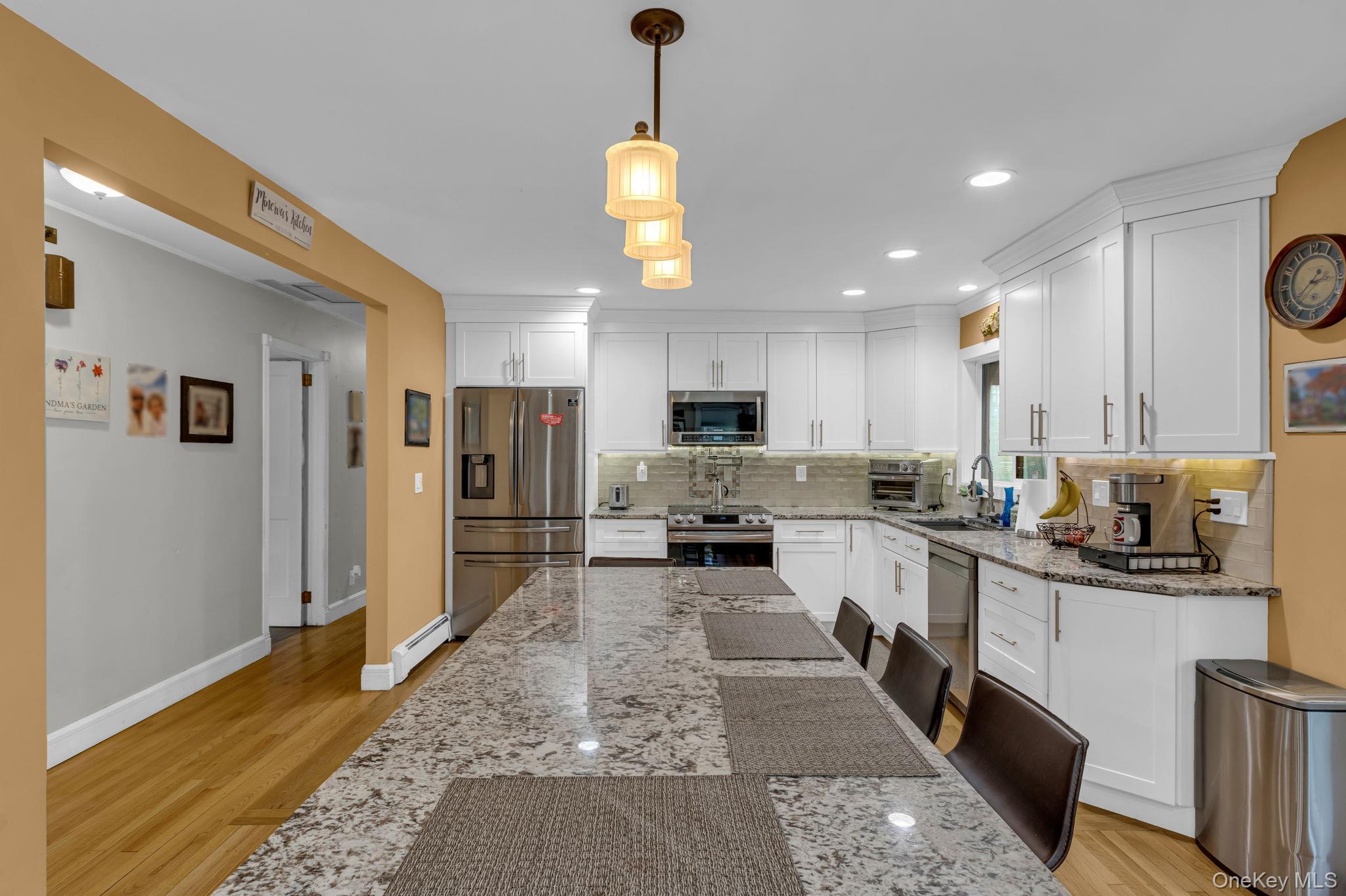Single Family Alta Vista  Westchester County, NY 10710, MLS-994113-13