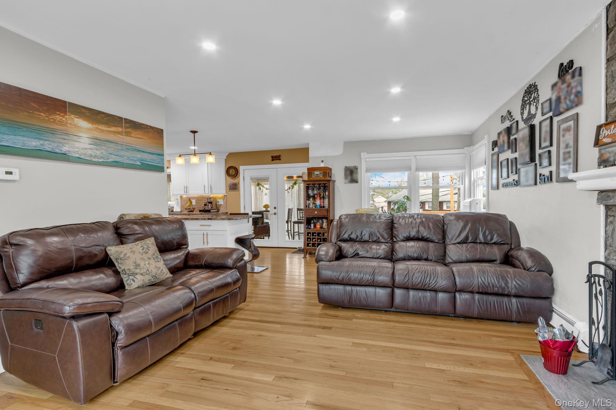 Single Family Alta Vista  Westchester County, NY 10710, MLS-994113-6