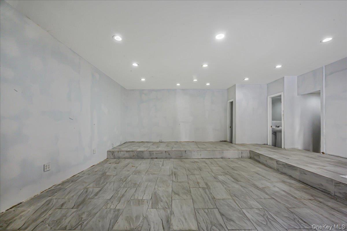 Commercial Sale 183rd  Bronx, NY 10458, MLS-994126-12