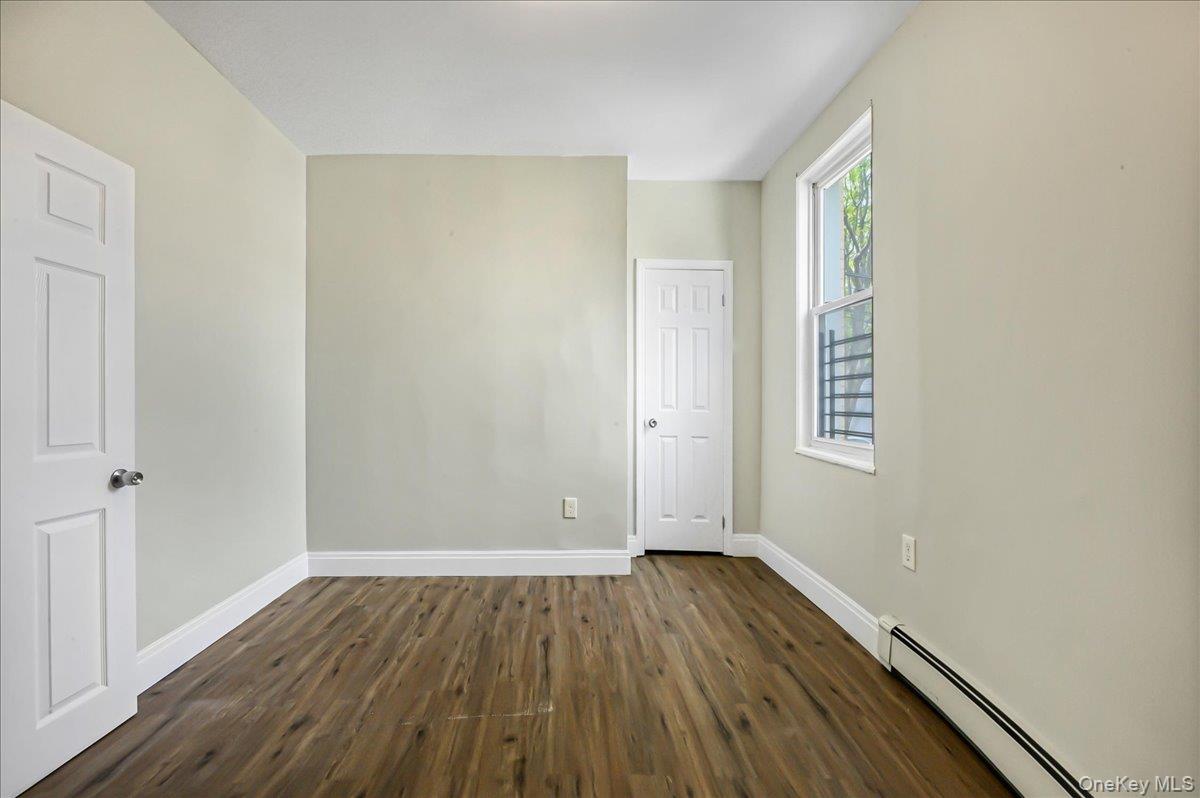 Commercial Sale 183rd  Bronx, NY 10458, MLS-994126-9