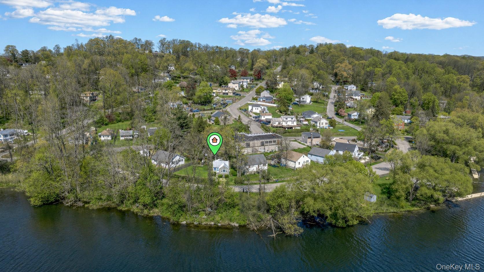 Single Family Waterford  Putnam County, NY 12563, MLS-994128-19