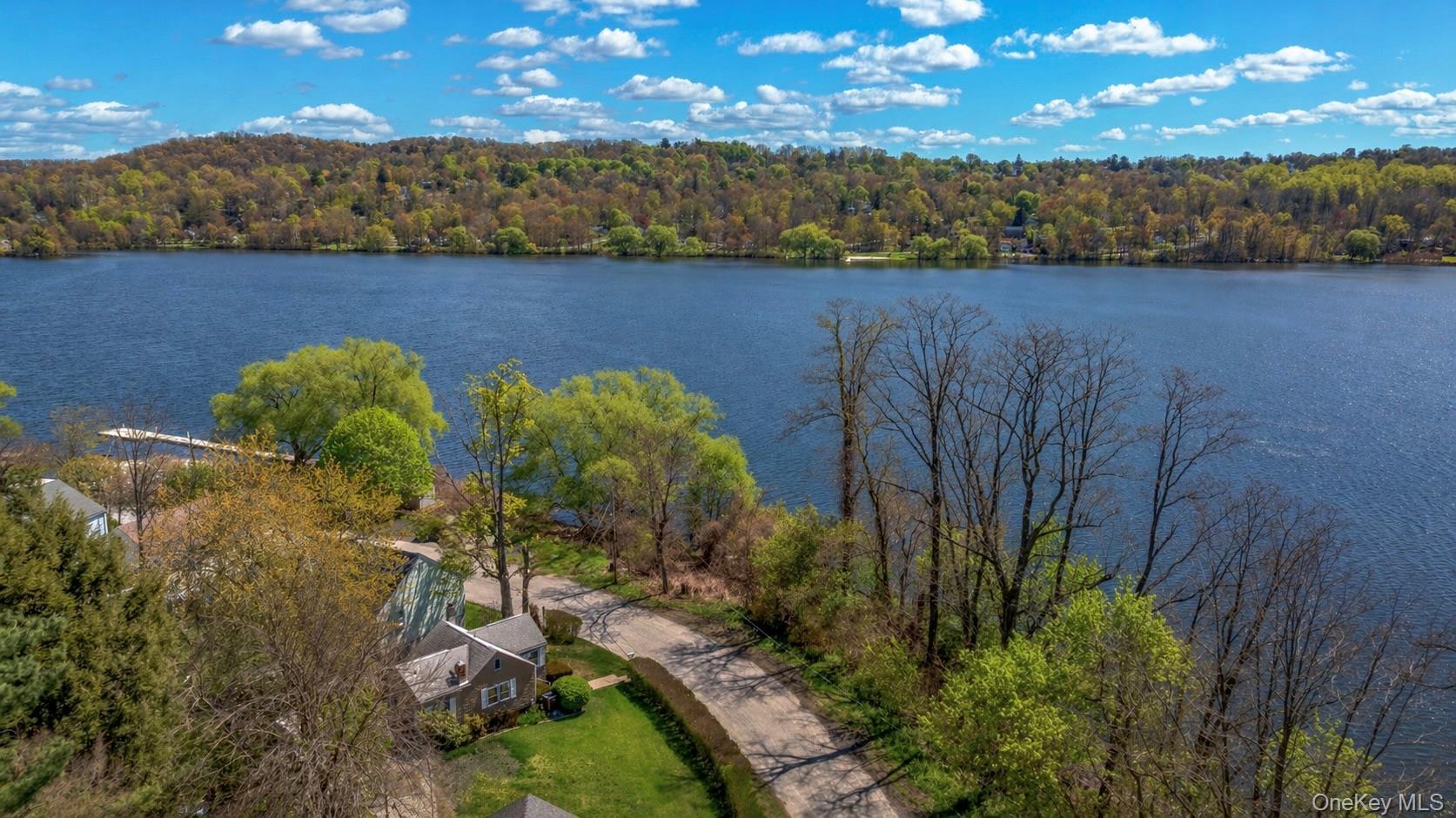 Single Family Waterford  Putnam County, NY 12563, MLS-994128-6