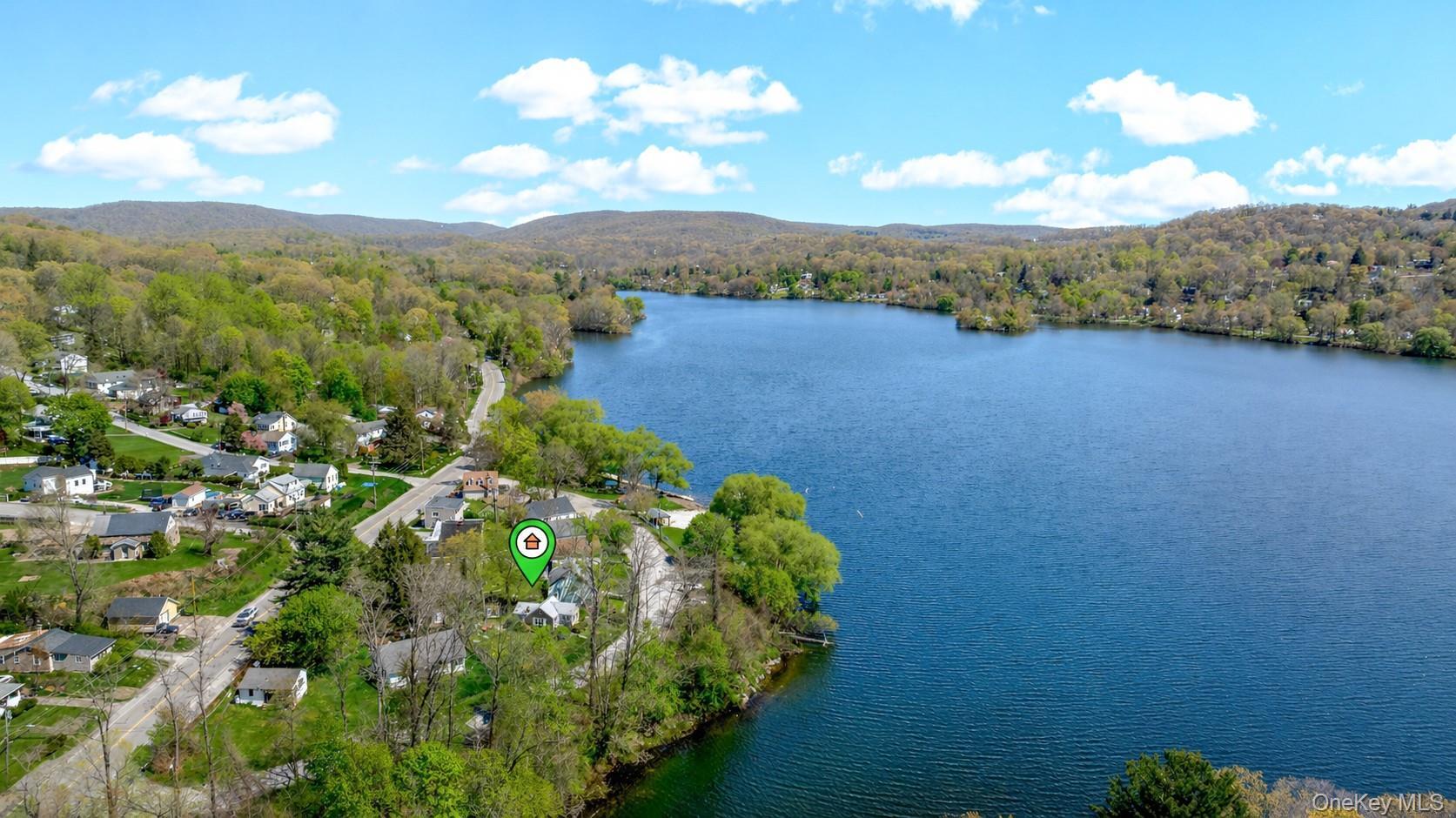 Single Family Waterford  Putnam County, NY 12563, MLS-994128-7
