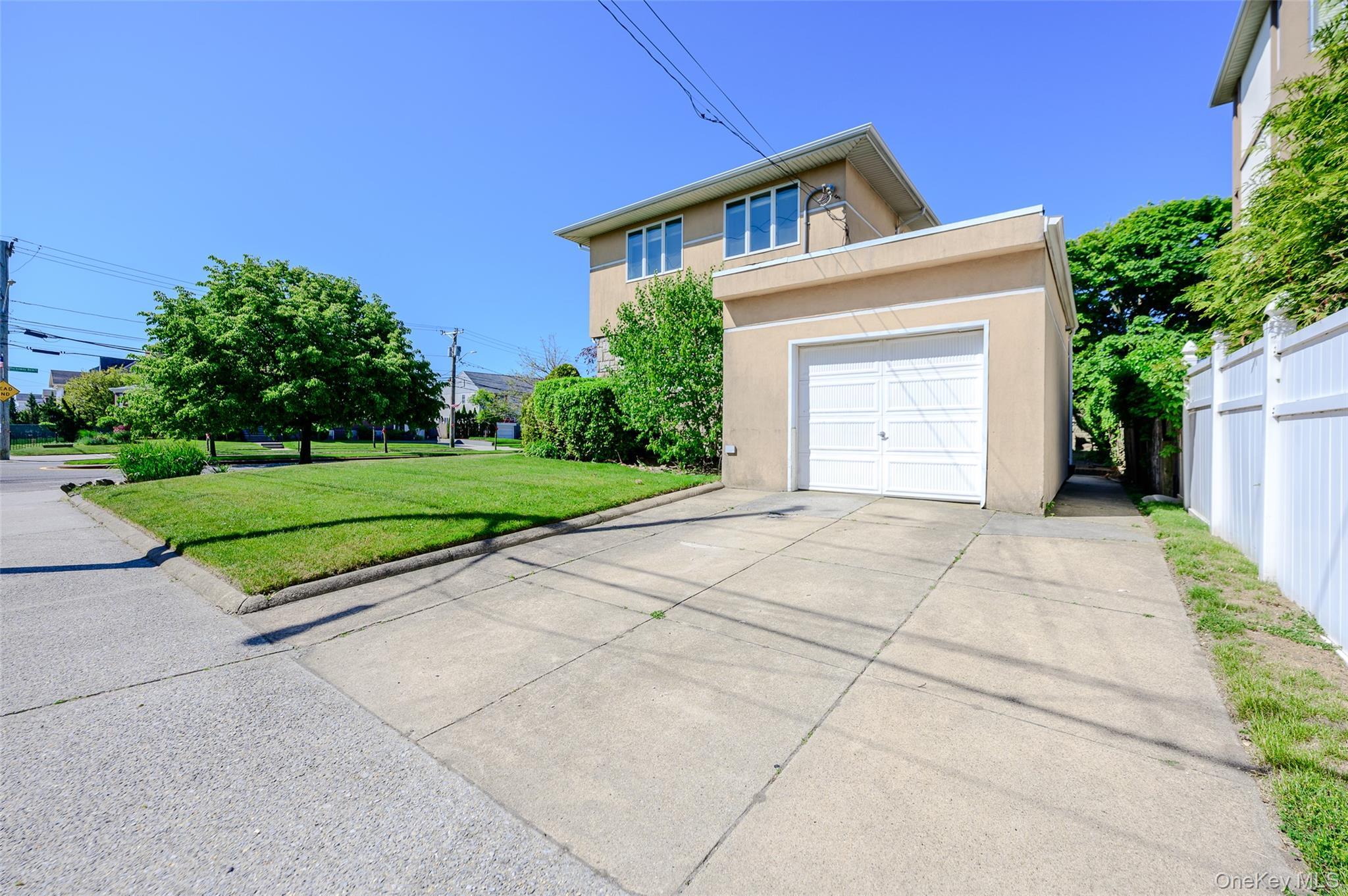 Single Family Rockaway Beach Boulevard  Queens, NY 11694, MLS-994141-32