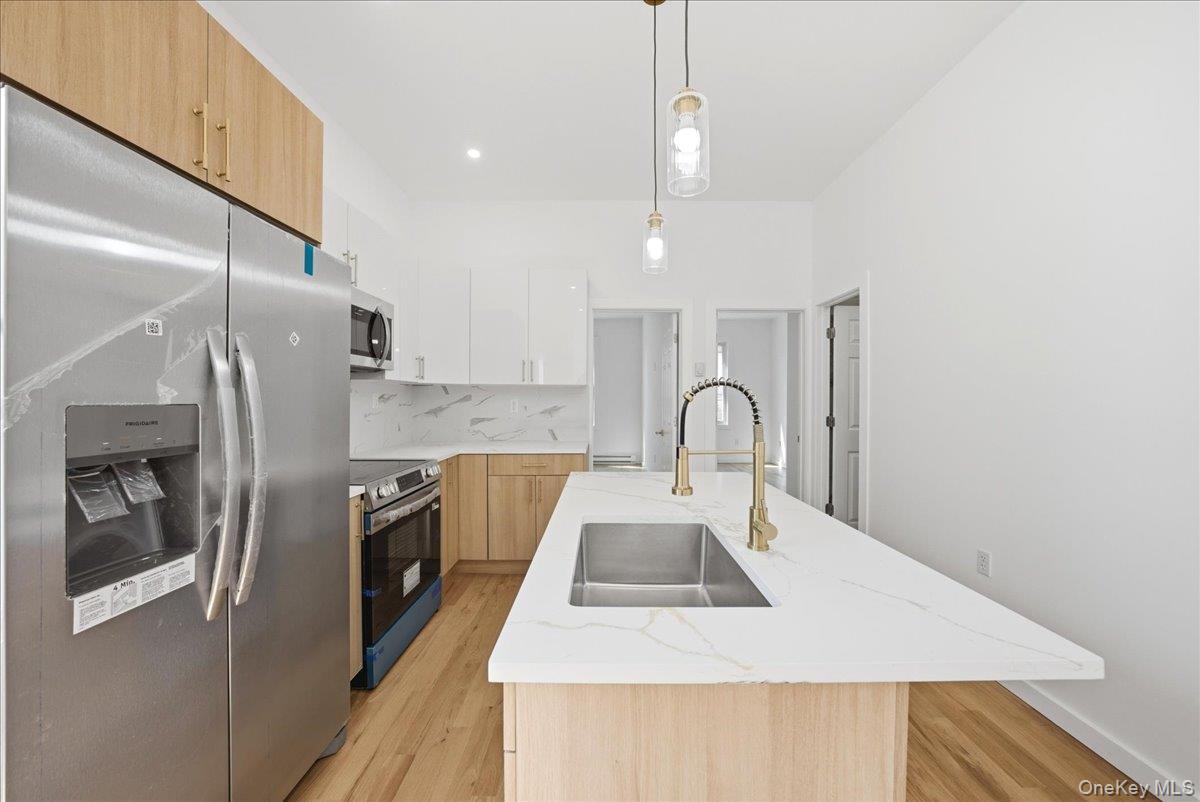 Single Family Butler  Bronx, NY 10461, MLS-994183-20