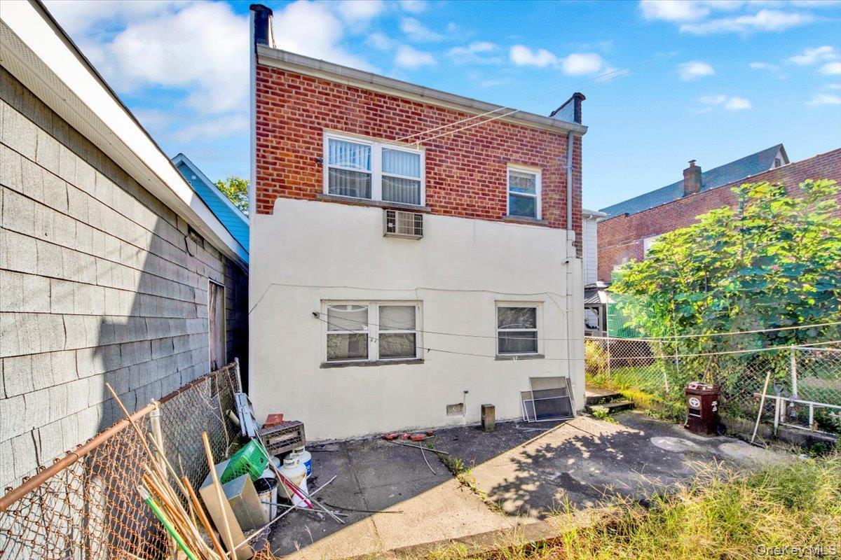 Single Family Waterbury Bronx, NY 10461, MLS-994202-6