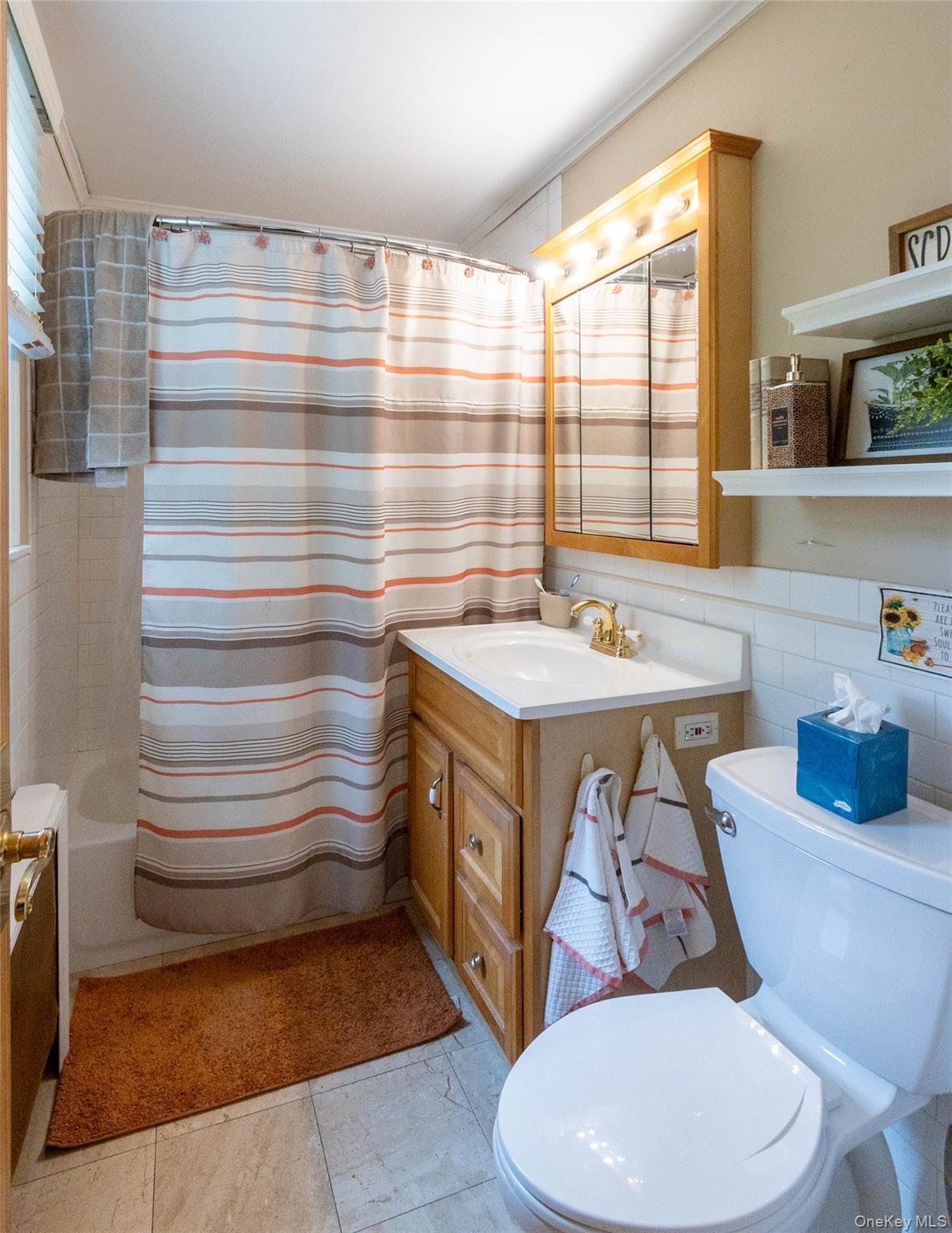 Single Family Sunset Road Suffolk County, NY 11706, MLS-994219-26