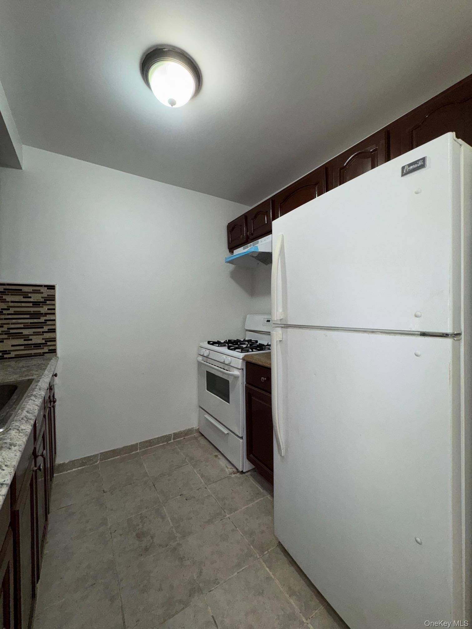 Single Family Coster  Bronx, NY 10474, MLS-994220-8