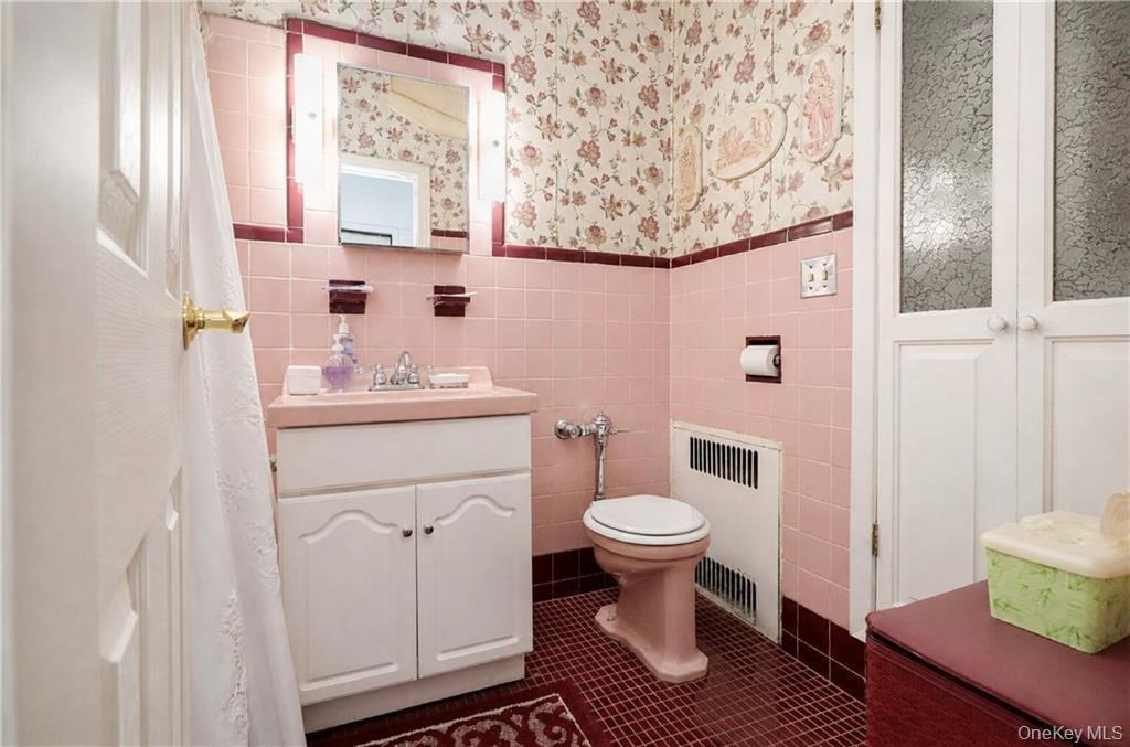 Single Family Hubbard  Brooklyn, NY 11235, MLS-994226-11