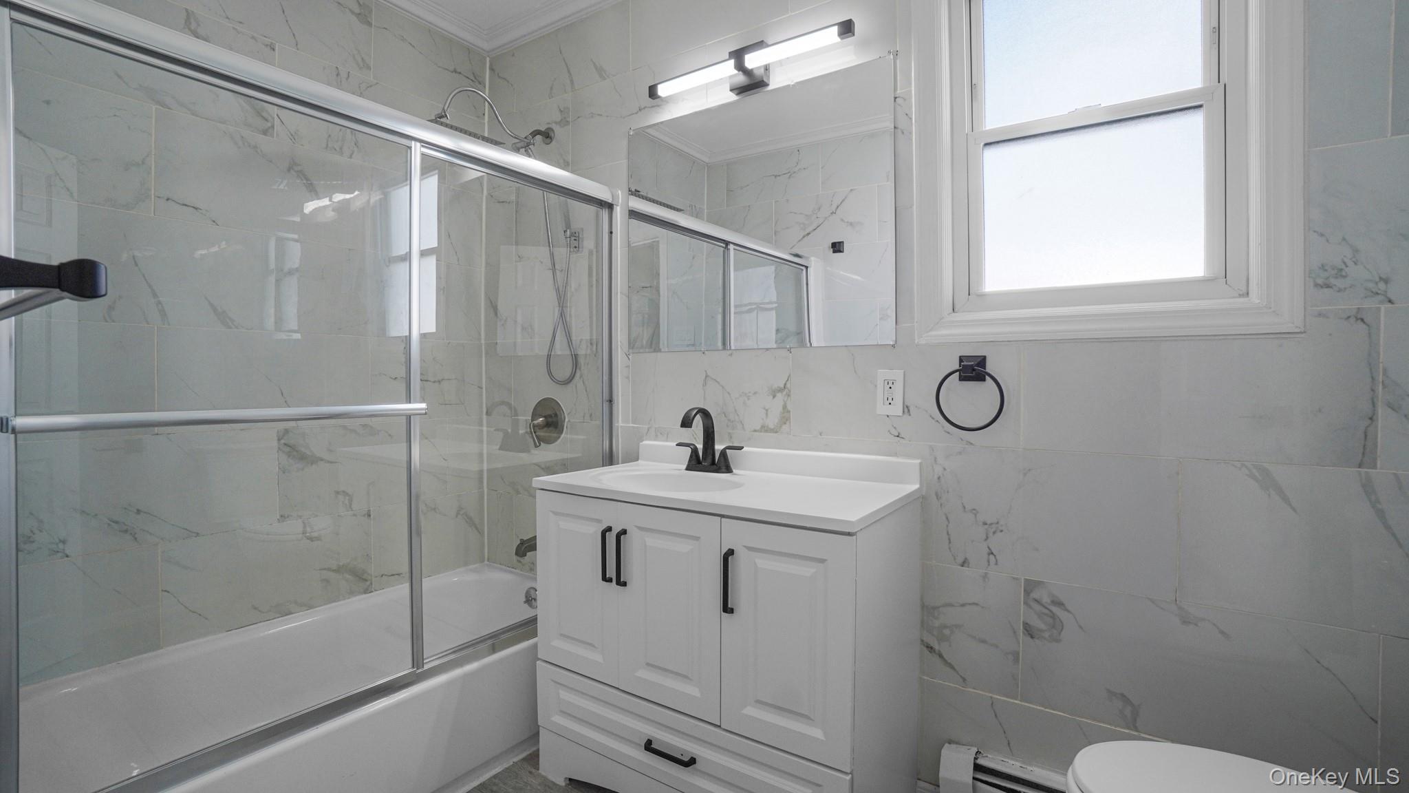 Single Family 201st  Queens, NY 11423, MLS-994251-21