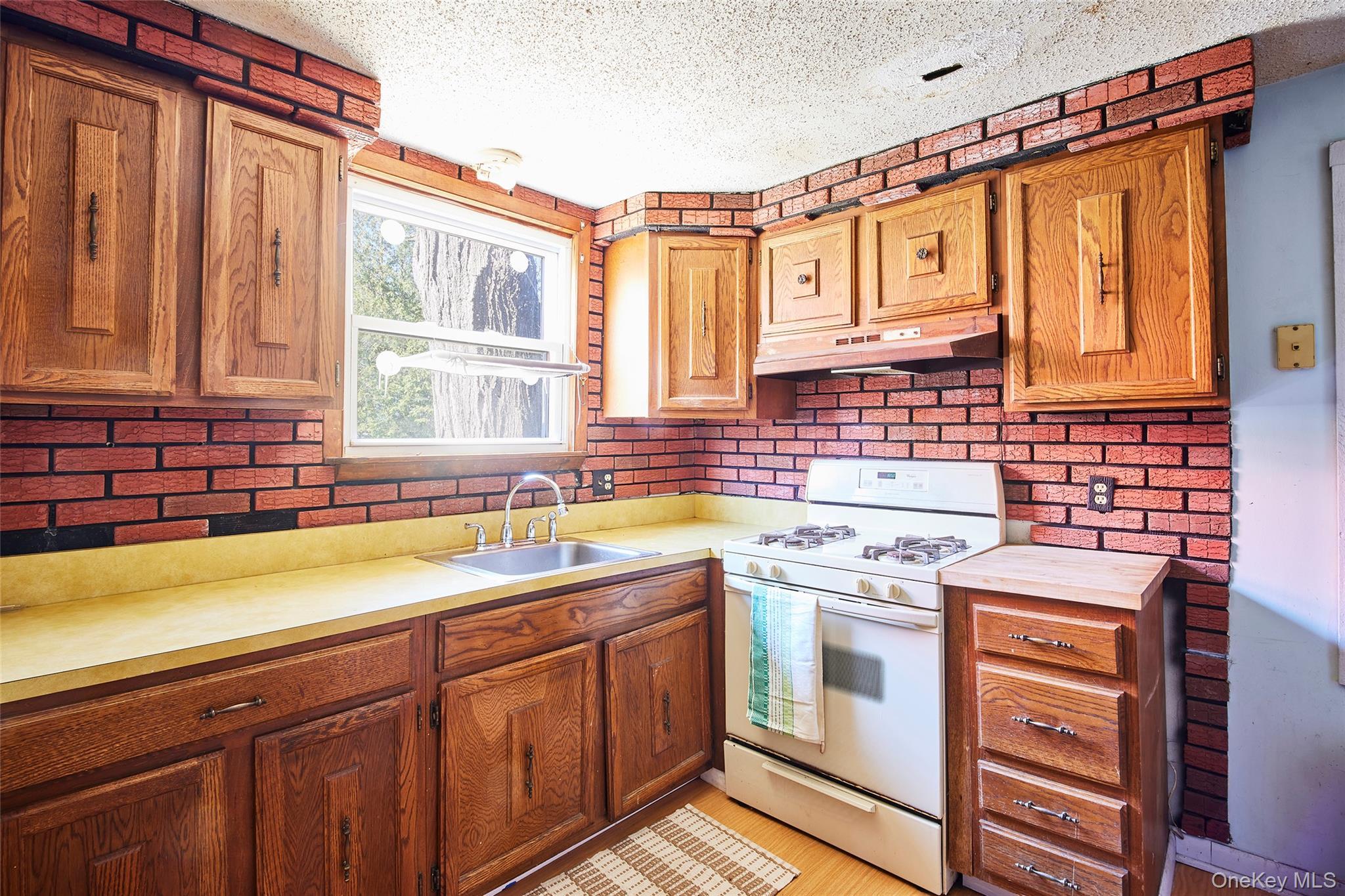 Single Family Main Street  Sullivan County, NY 12758, MLS-994310-33