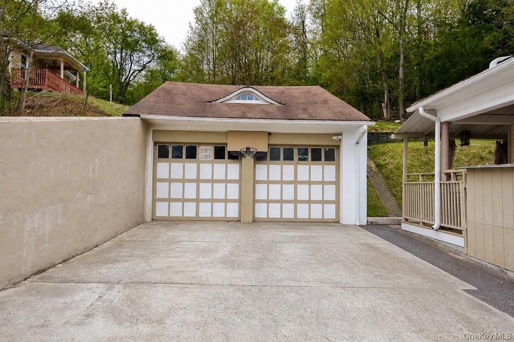 Single Family S Main Street  Sullivan County, NY 12754, MLS-994314-9