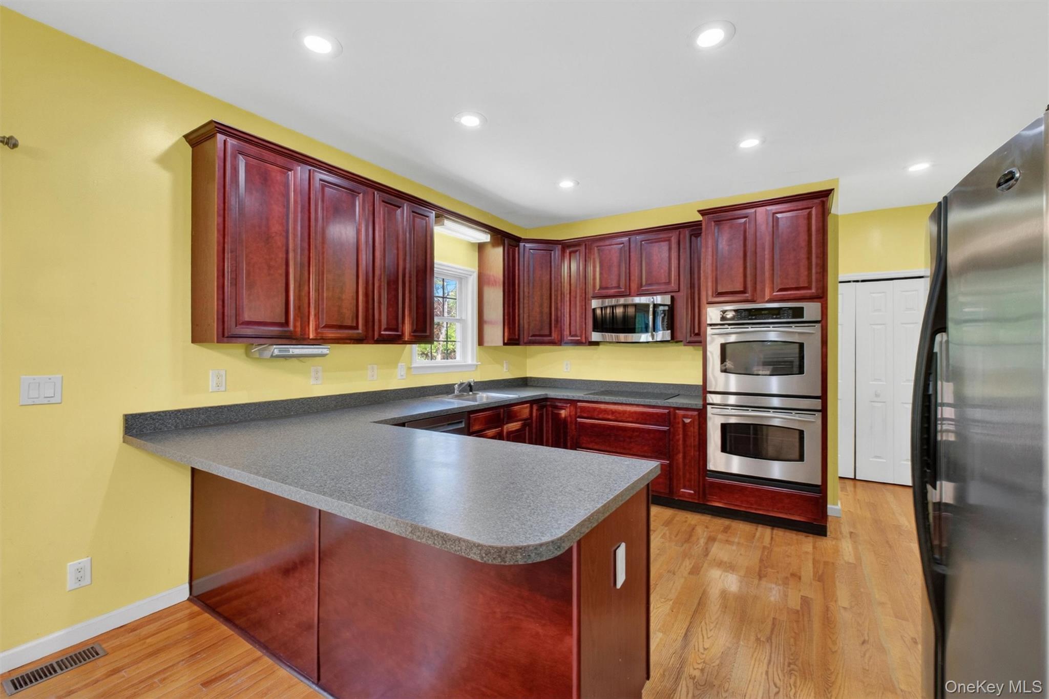 Single Family Westchester  Westchester County, NY 10511, MLS-994355-6