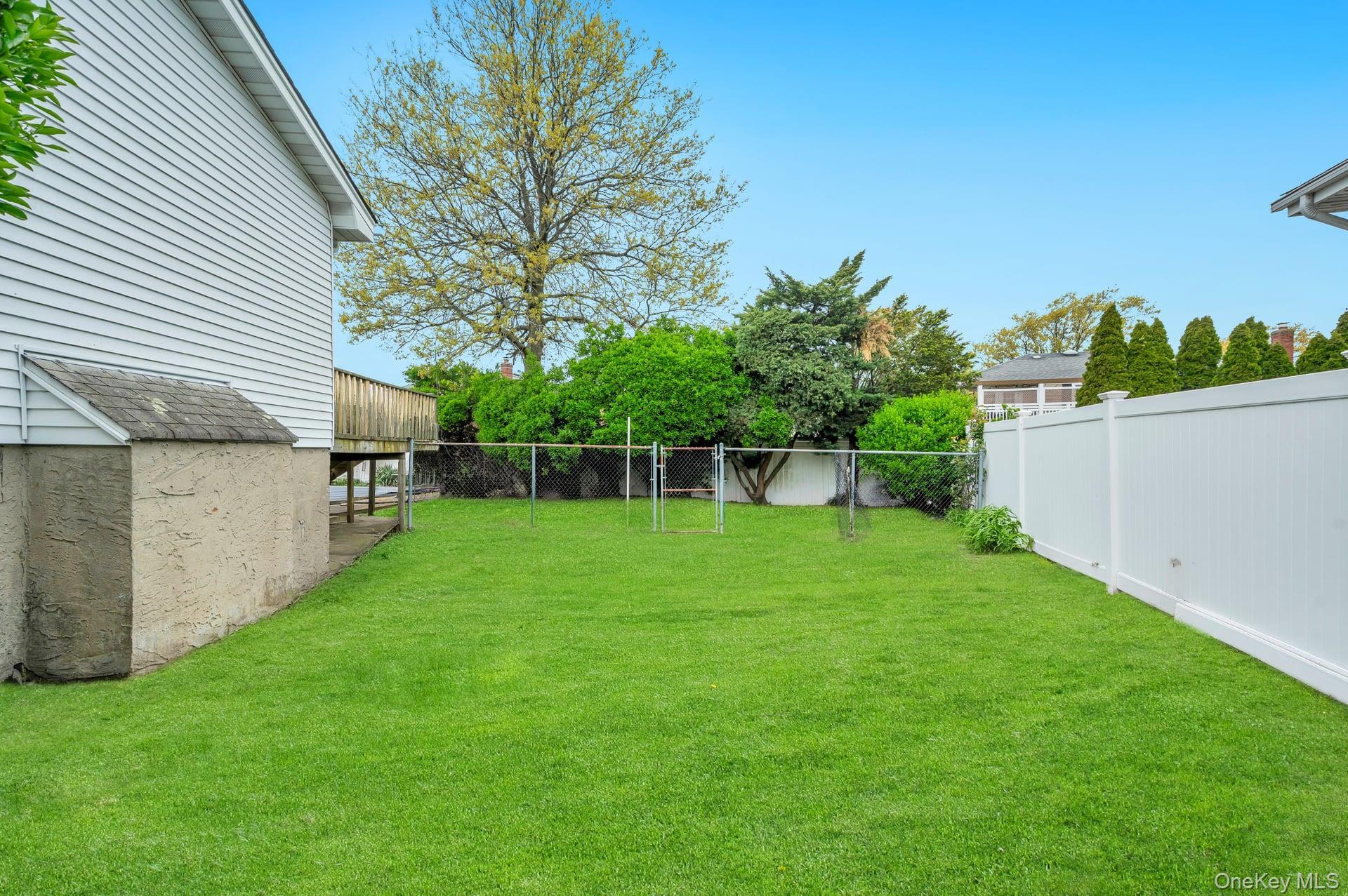 Single Family Nelson  Nassau County, NY 11783, MLS-994360-10