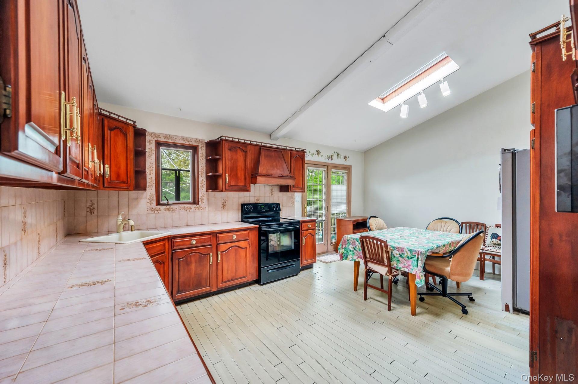 Single Family Nelson  Nassau County, NY 11783, MLS-994360-23