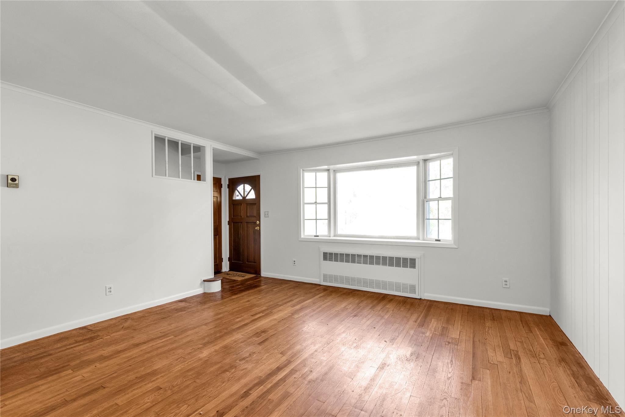 Single Family Grant Avenue Nassau County, NY 11507, MLS-994372-2