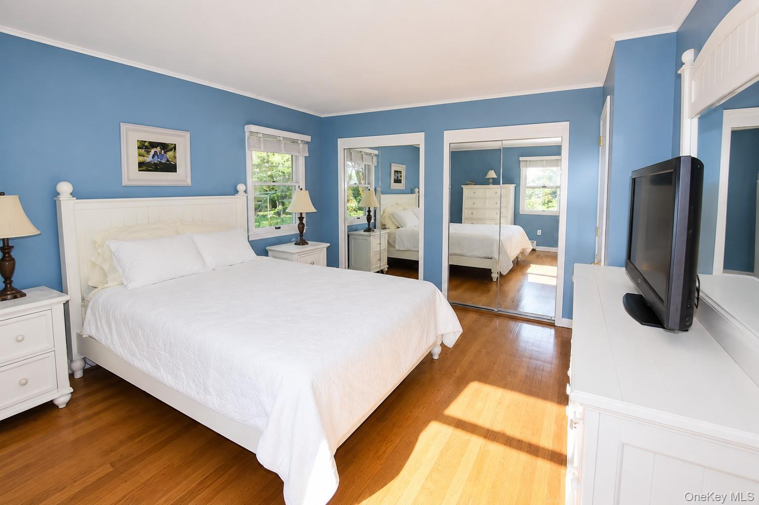 Single Family Stillwood Suffolk County, NY 11719, MLS-994383-12