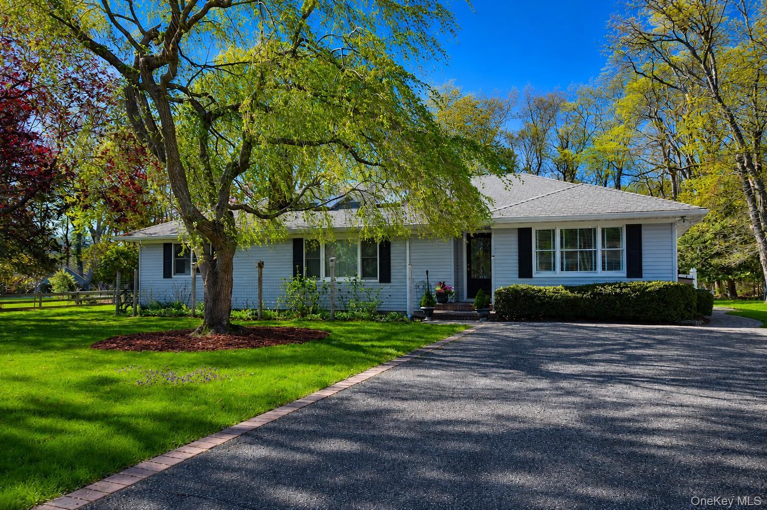 Single Family Stillwood Suffolk County, NY 11719, MLS-994383-2
