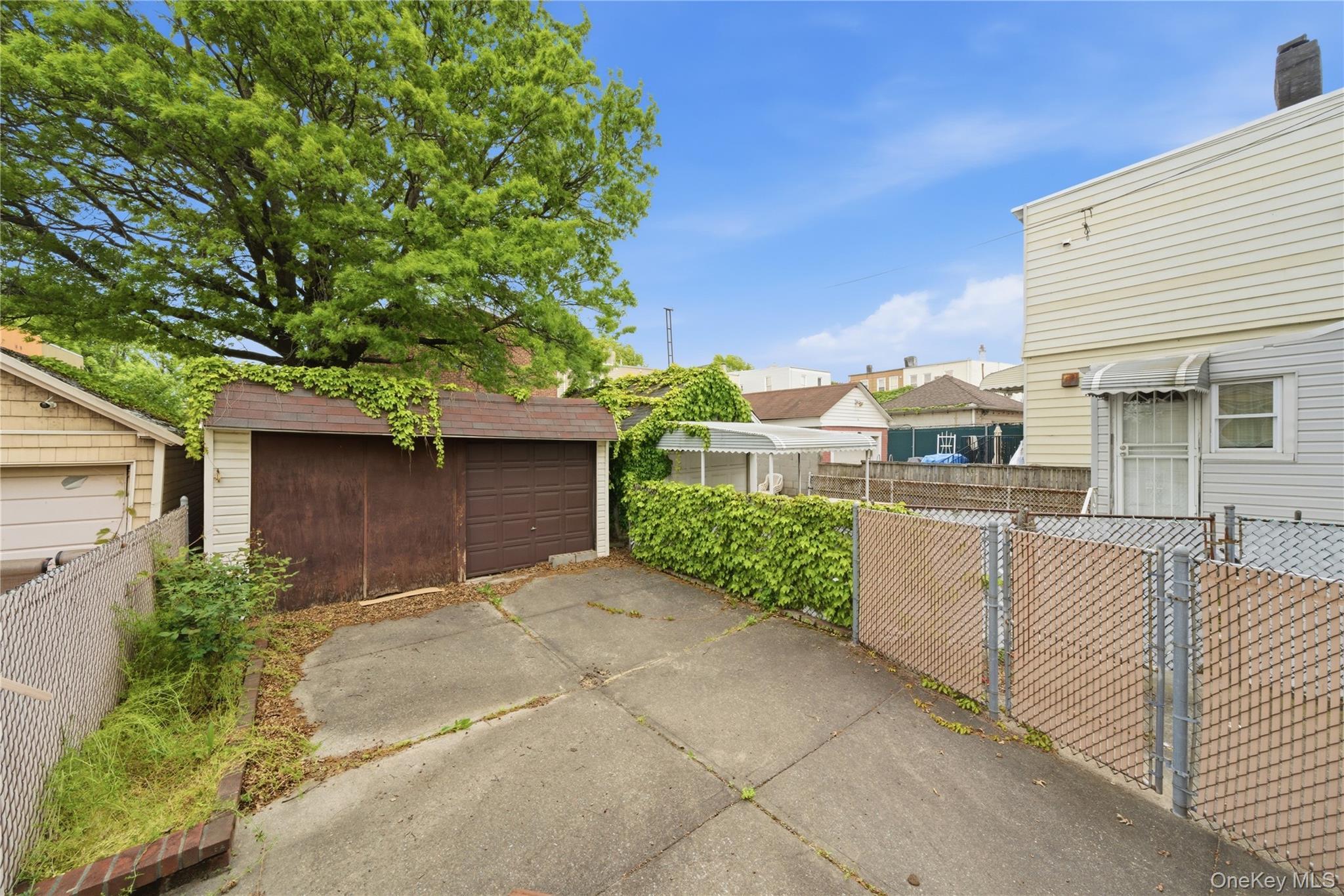 Single Family 74th Queens, NY 11379, MLS-994469-5
