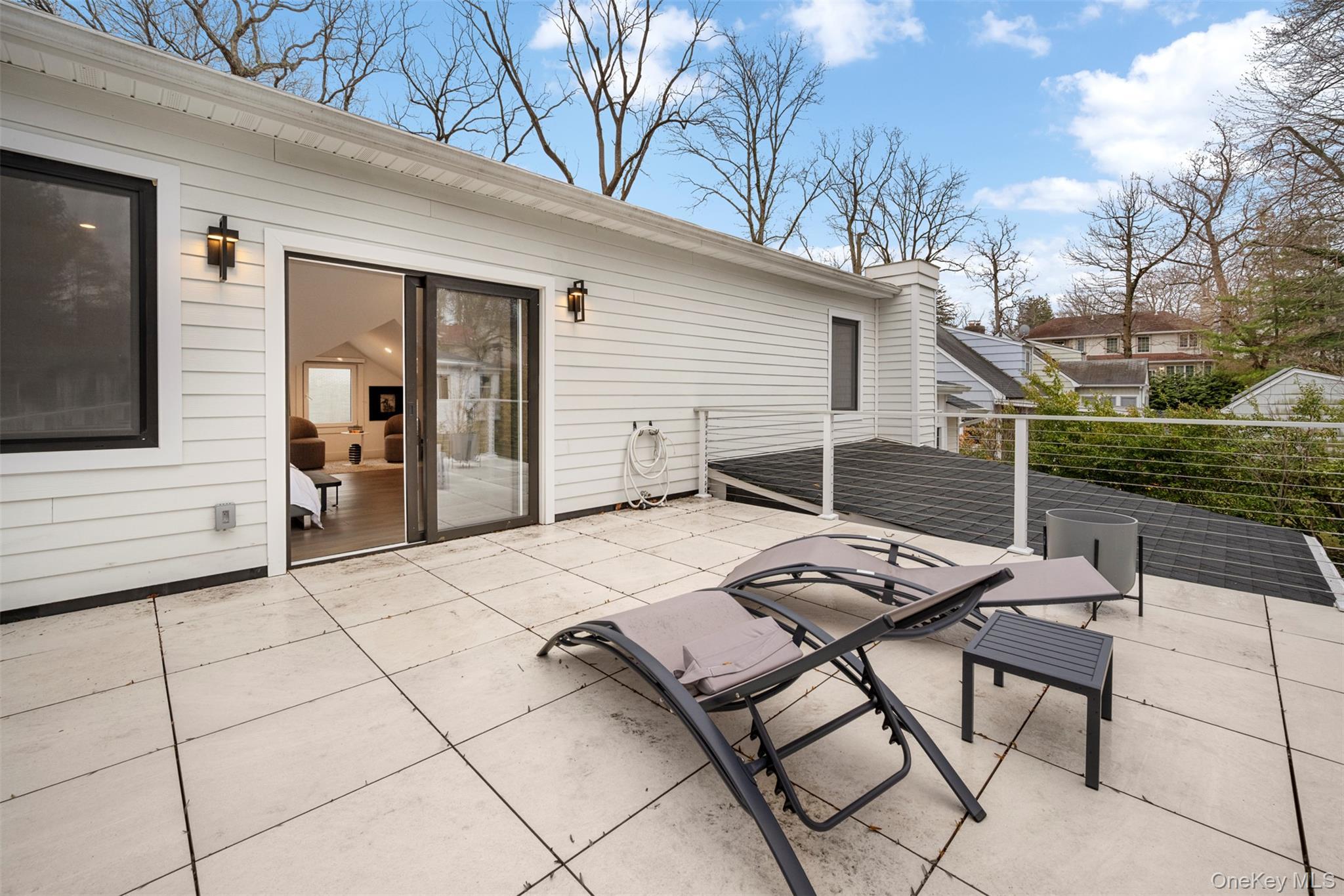 Single Family Hewlett Place Nassau County, NY 11024, MLS-994510-25