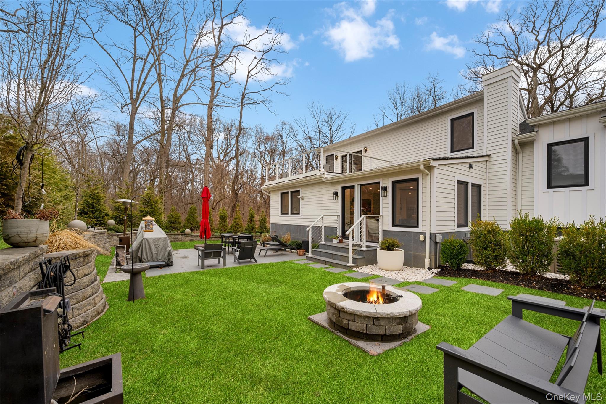Single Family Hewlett Place Nassau County, NY 11024, MLS-994510-39