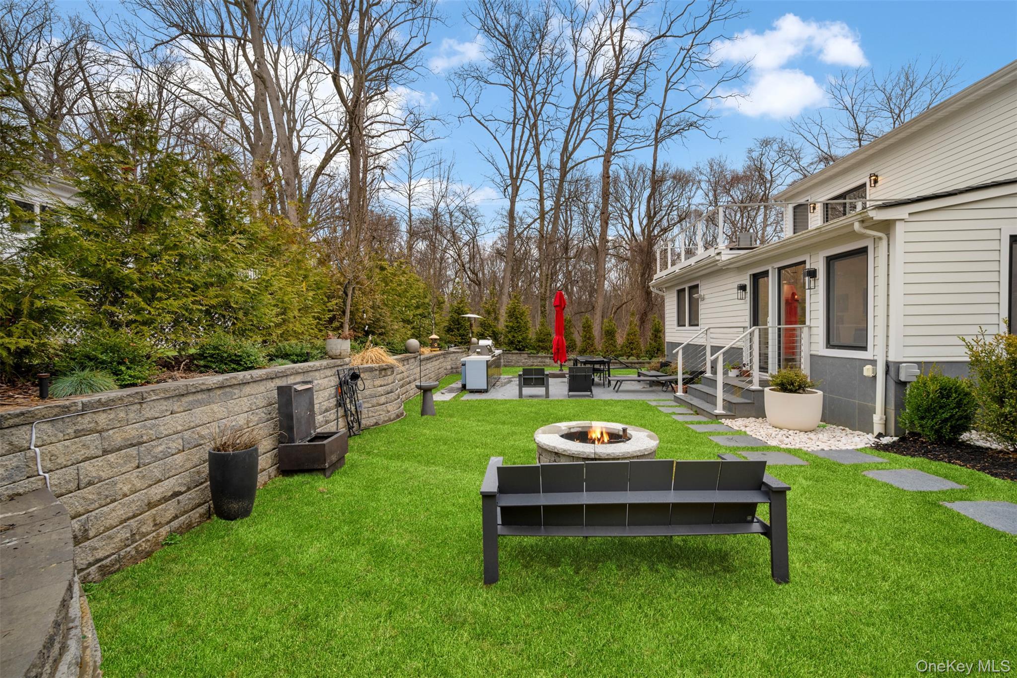 Single Family Hewlett Place Nassau County, NY 11024, MLS-994510-42
