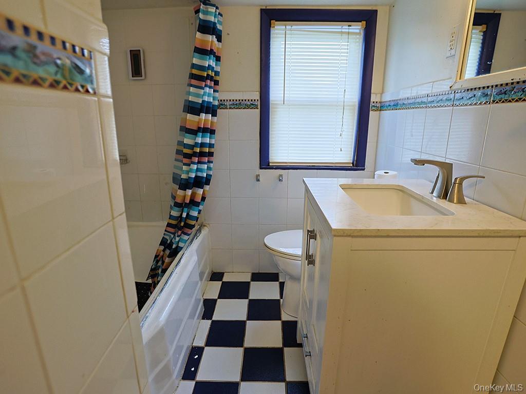 Single Family Weaver Street Orange County, NY 12549, MLS-994511-22