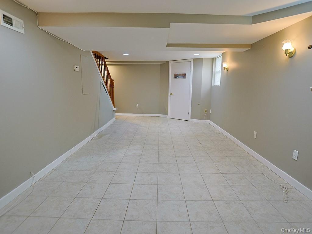 Single Family Weaver Street Orange County, NY 12549, MLS-994511-30