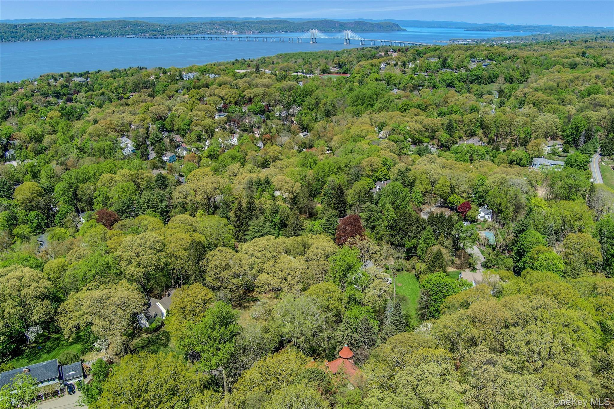 Single Family Lewis Road  Westchester County, NY 10533, MLS-994571-3