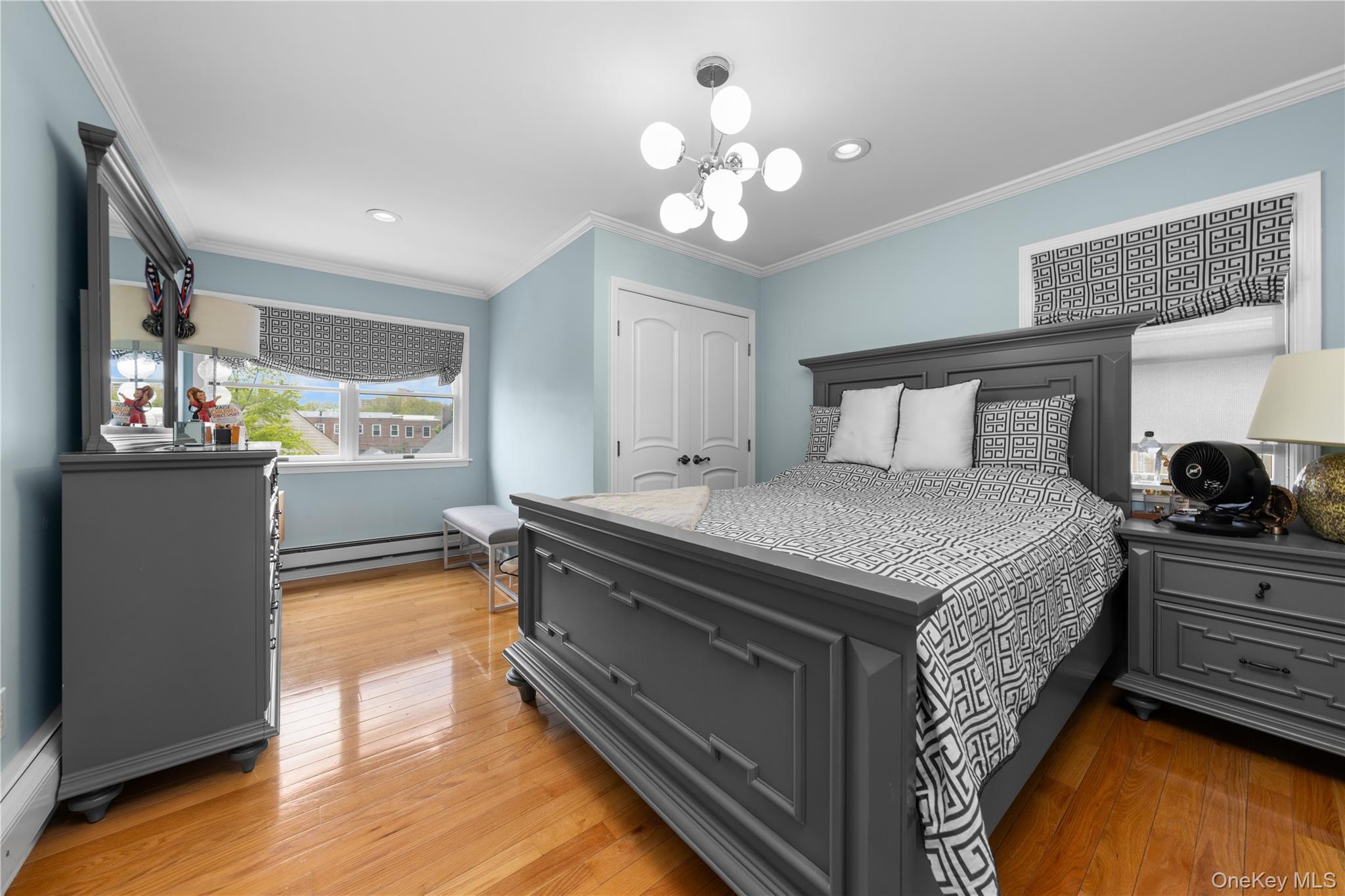 Single Family 250th Street Queens, NY 11426, MLS-994578-19