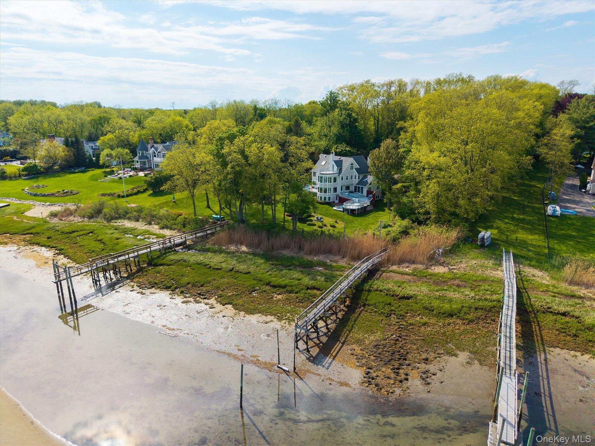 Single Family Old Field Road Suffolk County, NY 11733, MLS-994584-28