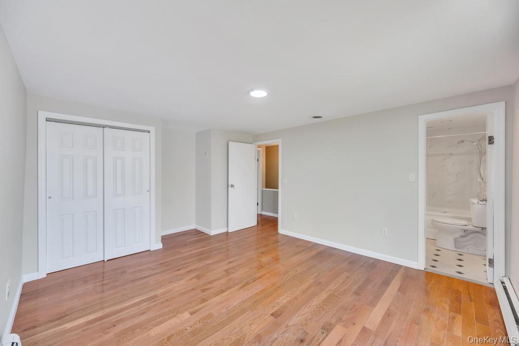 Single Family Spar Drive  Suffolk County, NY 11951, MLS-994614-15