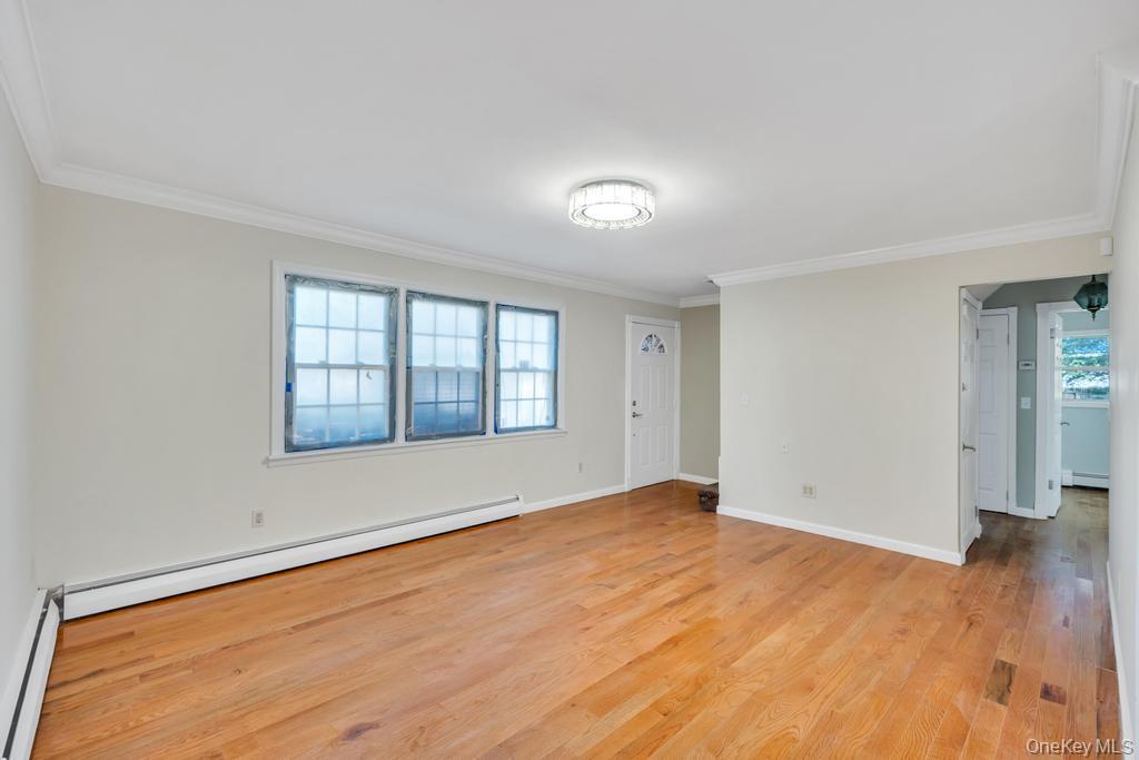 Single Family Spar Drive  Suffolk County, NY 11951, MLS-994614-3