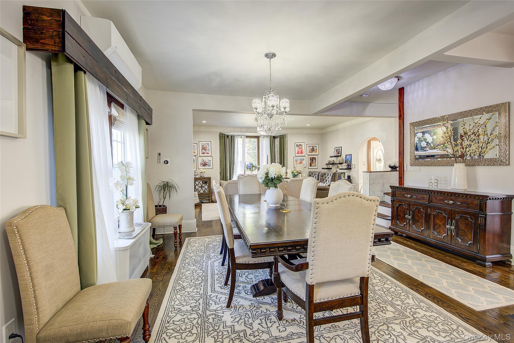 Single Family Buckingham Place Nassau County, NY 11563, MLS-994650-10