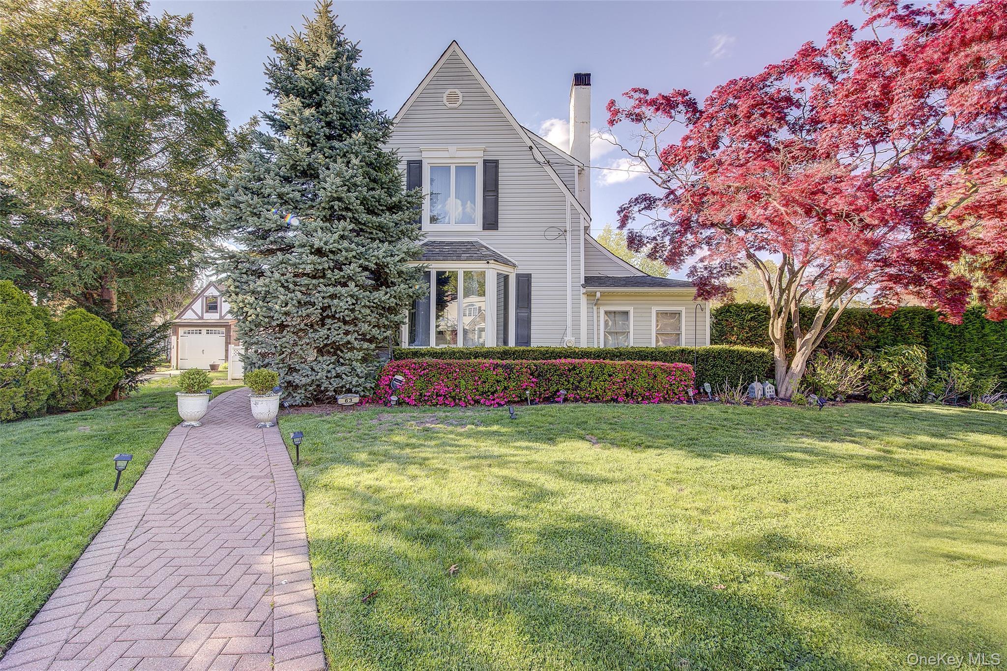 Single Family Buckingham Place Nassau County, NY 11563, MLS-994650-2