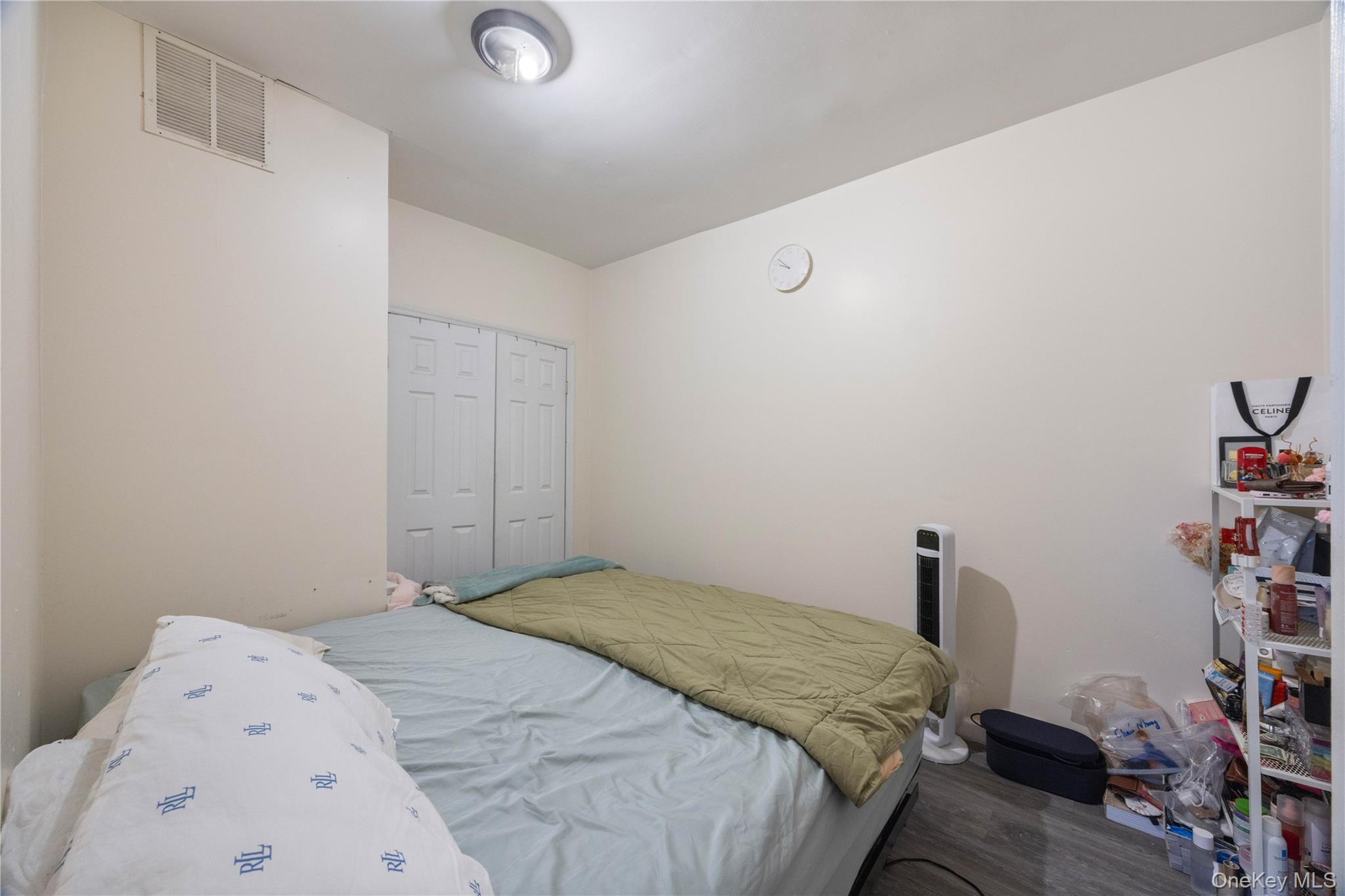 Single Family Grand  Bronx, NY 10468, MLS-994683-17