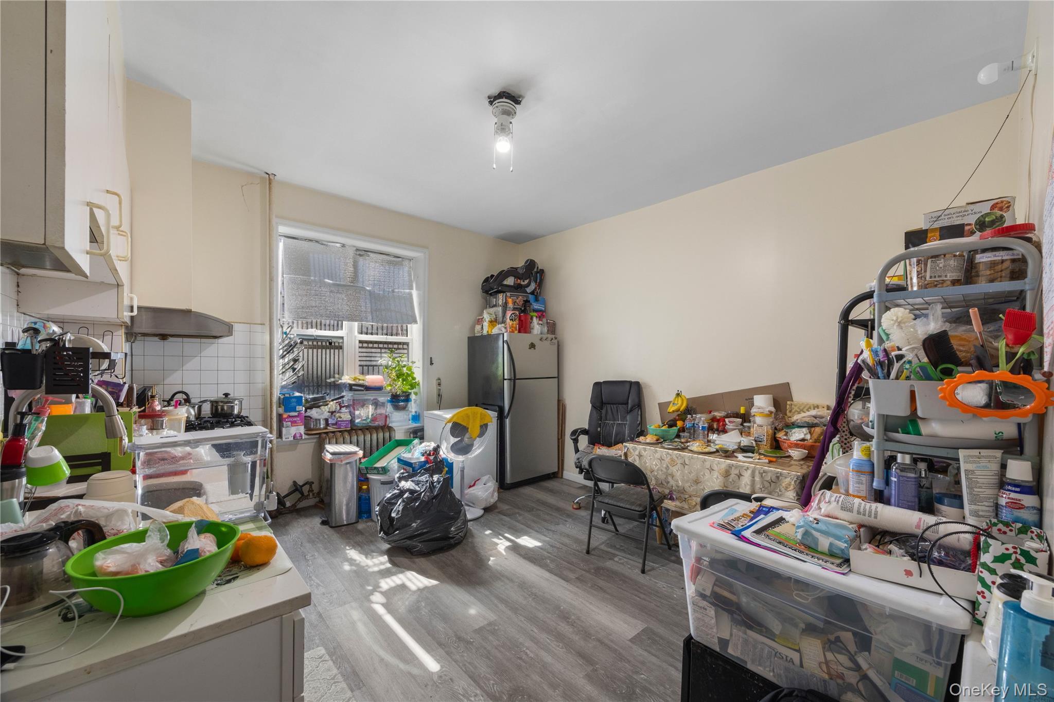 Single Family Grand  Bronx, NY 10468, MLS-994683-26