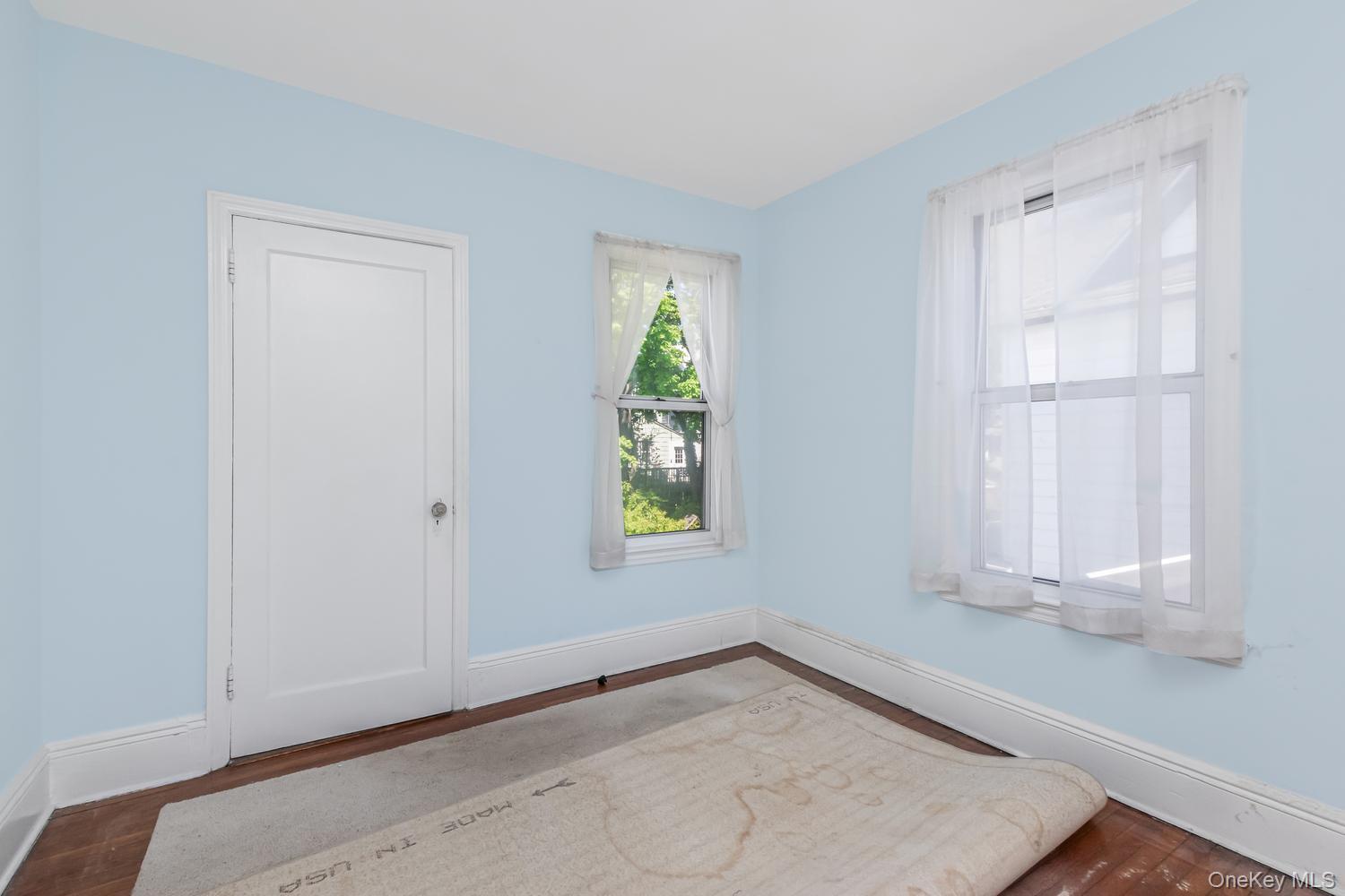 Single Family 238th  Bronx, NY 10470, MLS-994726-10