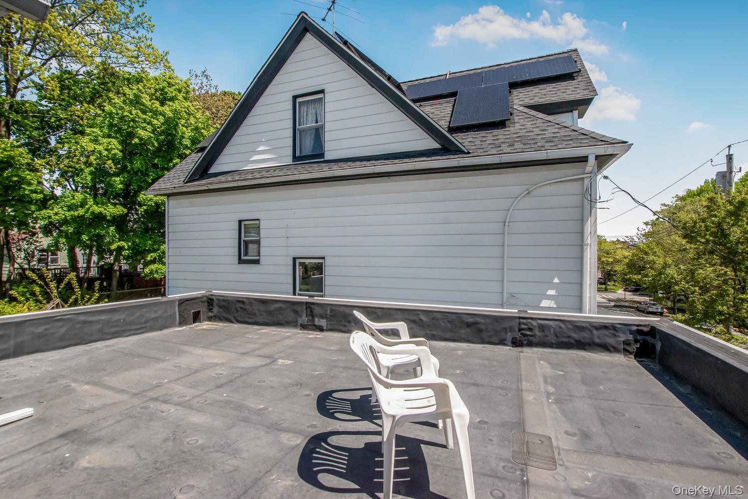 Single Family 238th  Bronx, NY 10470, MLS-994726-11