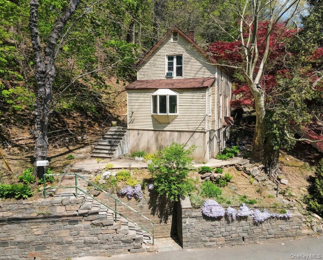 Single Family Columbus Ave  Westchester County, NY 10595, MLS-994745-2