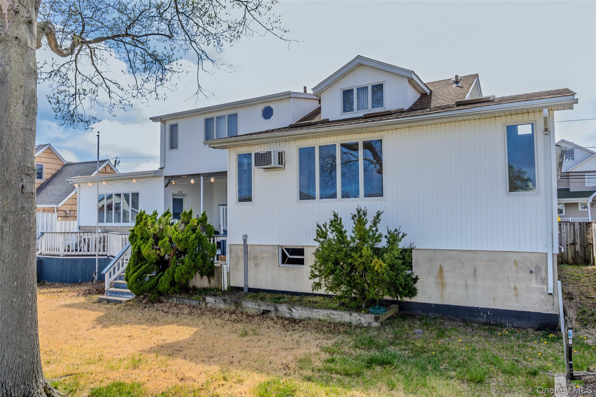 Single Family Gordon Place Nassau County, NY 11520, MLS-994782-2