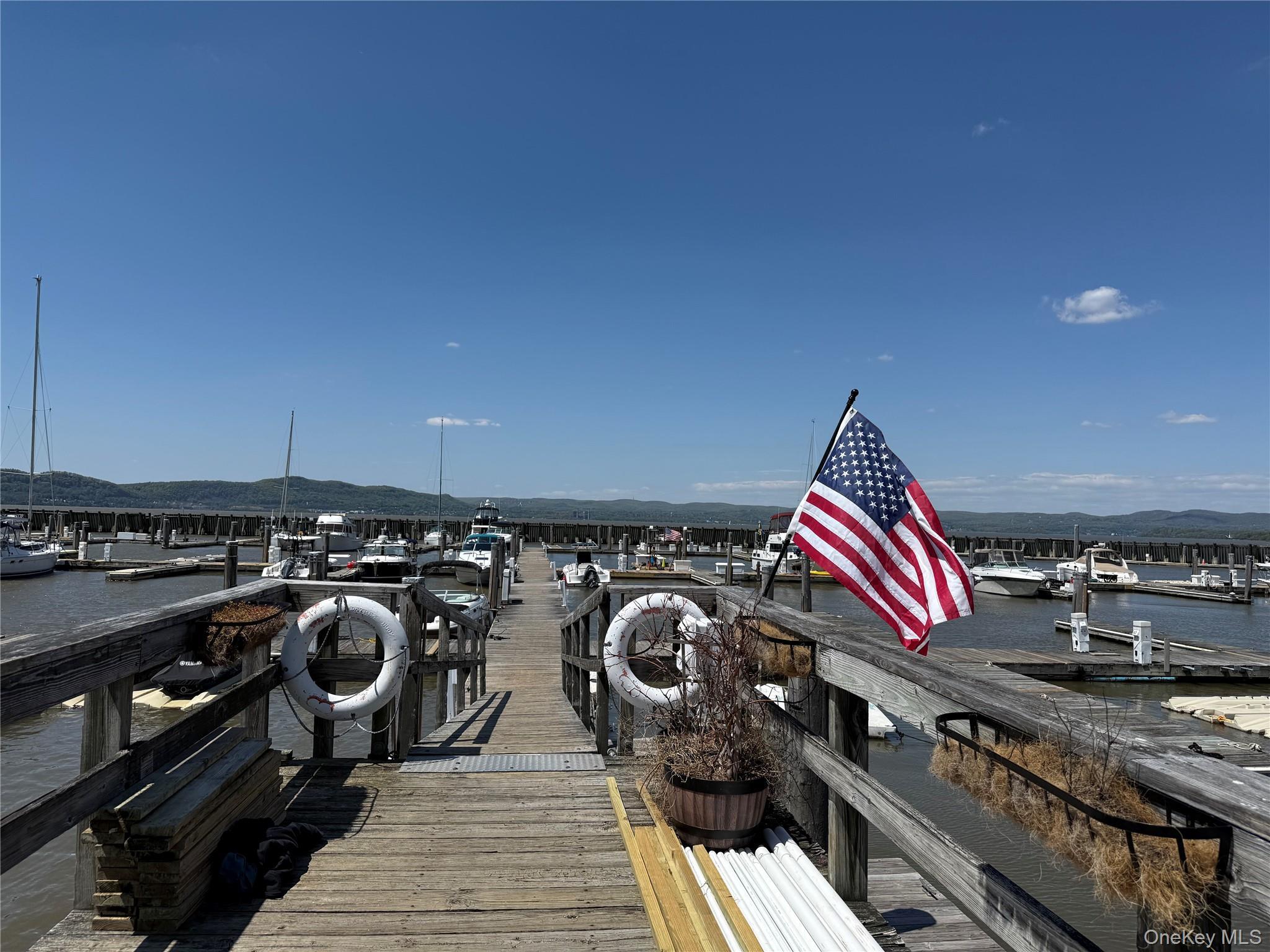 Condo Half Moon Bay Marina Westchester County, NY 10520, MLS-994820-7