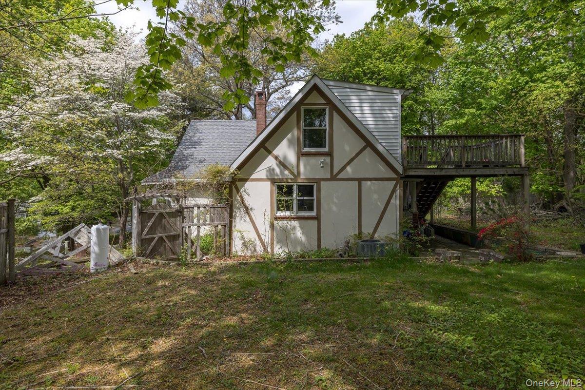 Single Family Amagansett Drive Suffolk County, NY 11789, MLS-994823-3