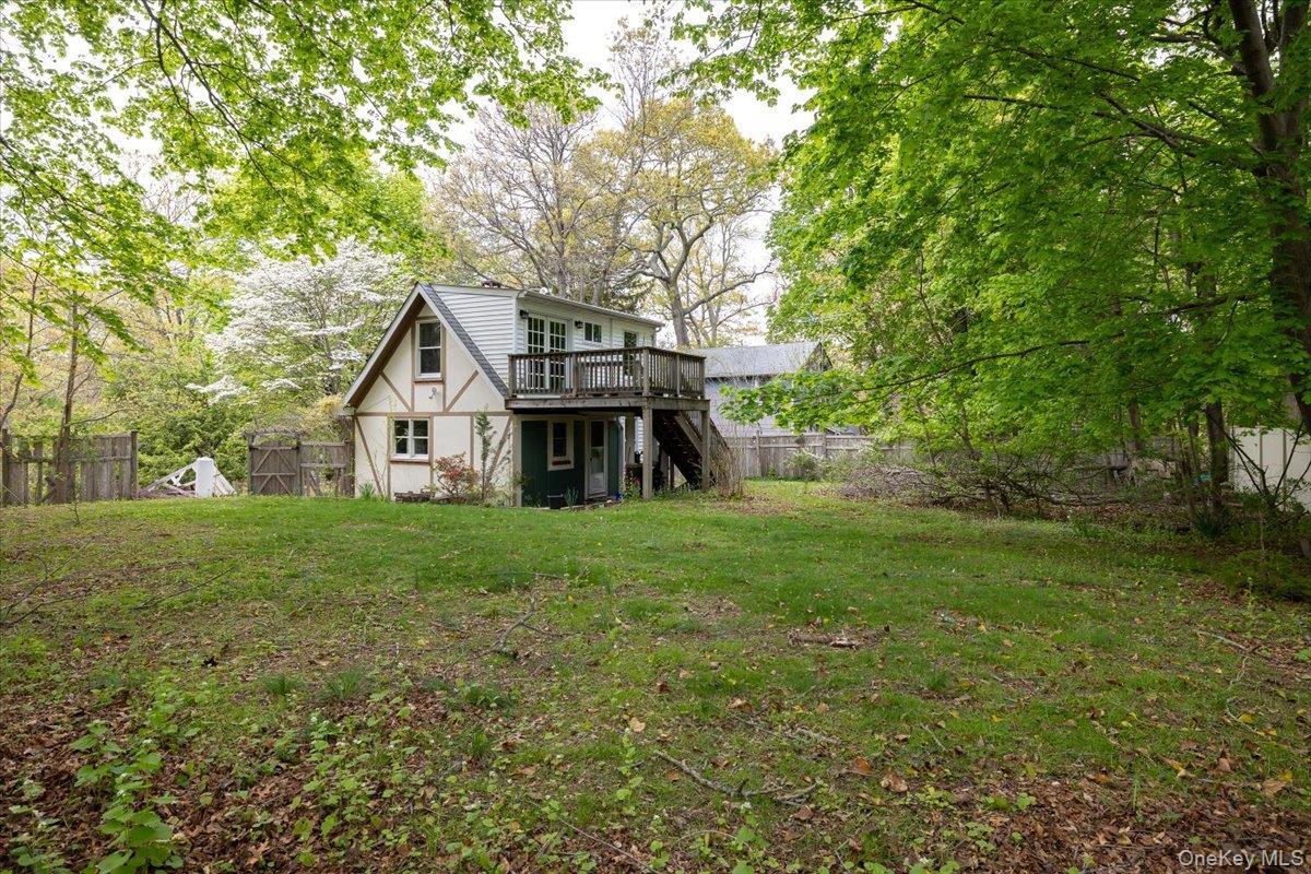 Single Family Amagansett Drive Suffolk County, NY 11789, MLS-994823-5