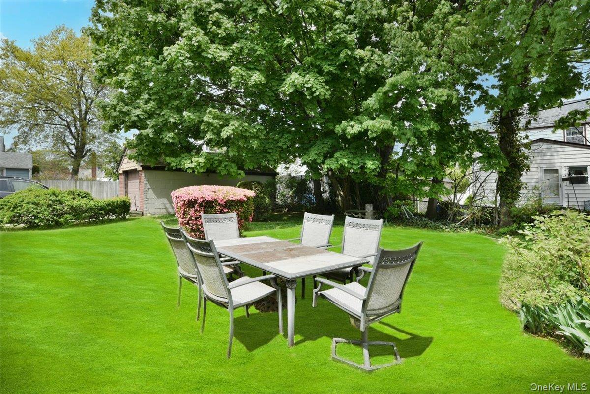 Single Family 85th Queens, NY 11426, MLS-994842-19