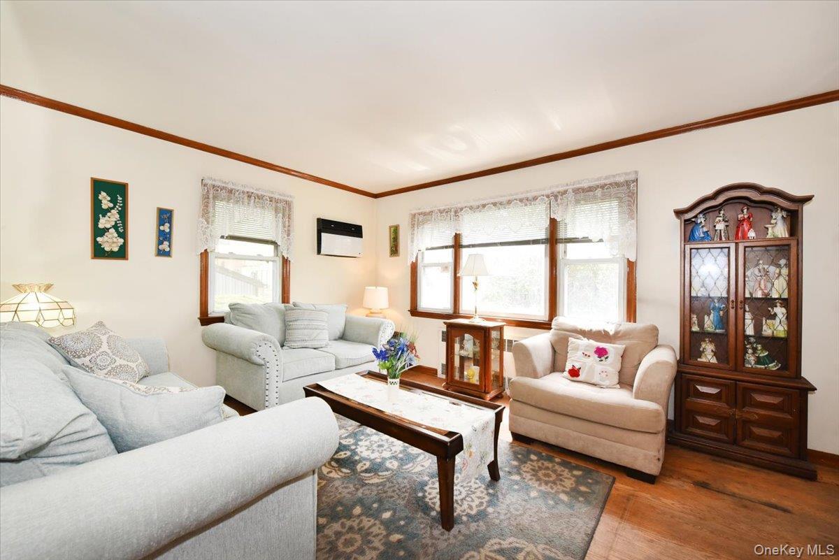 Single Family 85th Queens, NY 11426, MLS-994842-6