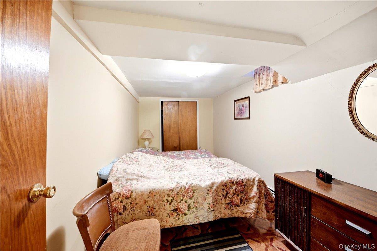 Commercial Sale Buhre  Bronx, NY 10461, MLS-994849-12